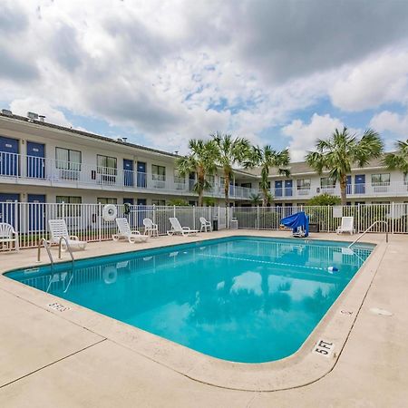 Motel 6-Ft. Pierce, Fl Форт Пирс Экстерьер фото