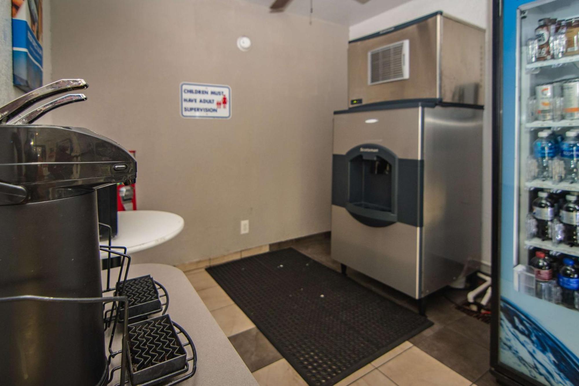 Motel 6-Ft. Pierce, Fl Форт Пирс Экстерьер фото