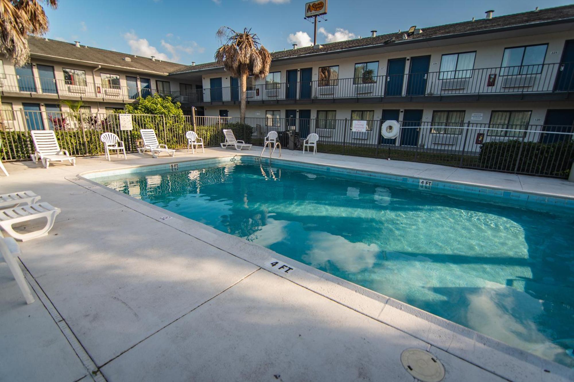 Motel 6-Ft. Pierce, Fl Форт Пирс Экстерьер фото