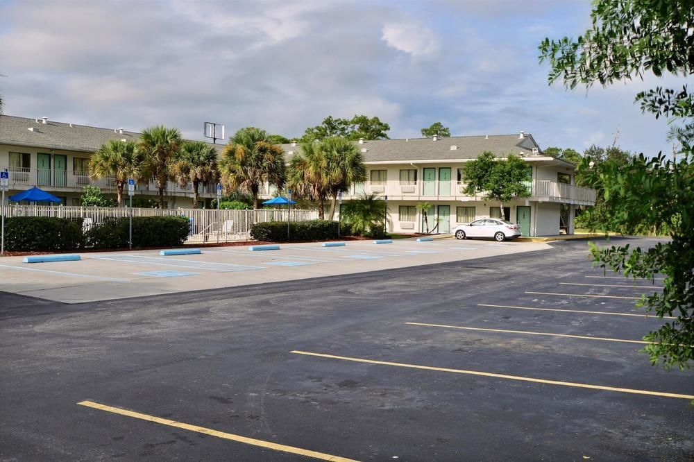 Motel 6-Ft. Pierce, Fl Форт Пирс Экстерьер фото