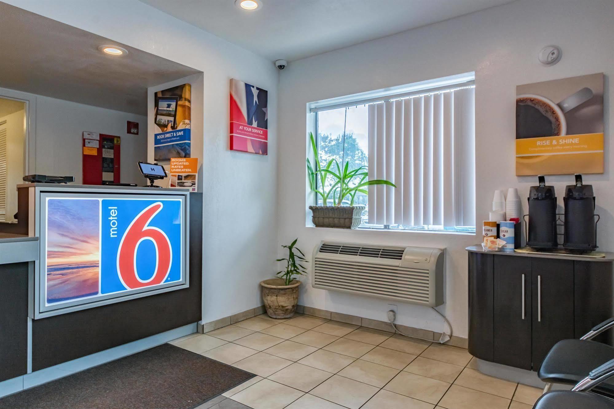 Motel 6-Ft. Pierce, Fl Форт Пирс Экстерьер фото