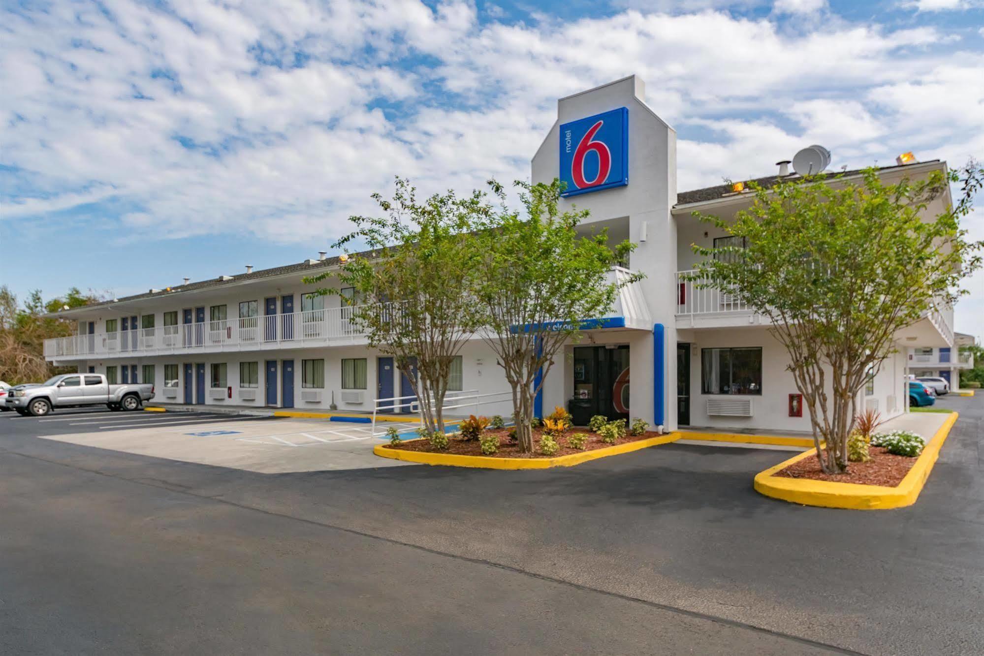 Motel 6-Ft. Pierce, Fl Форт Пирс Экстерьер фото