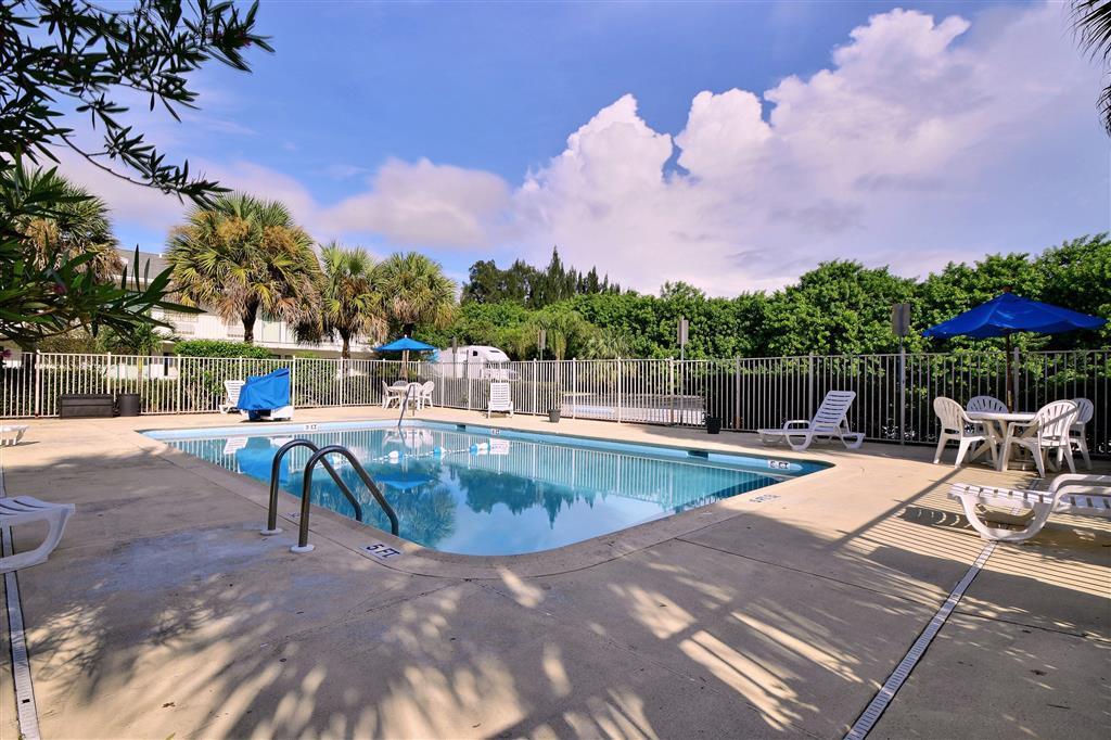 Motel 6-Ft. Pierce, Fl Форт Пирс Экстерьер фото
